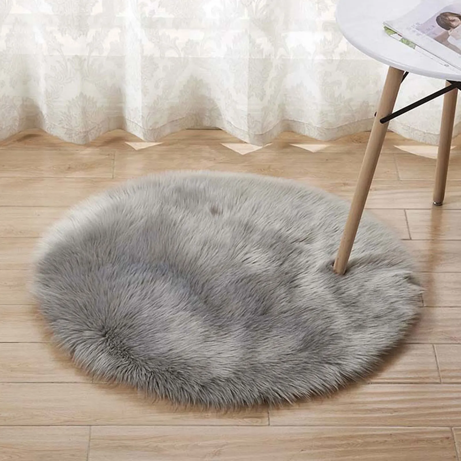 Round Soft Faux Sheepskin Fur Area Rugs for Living Room Bedroom Floor Shaggy Plush Carpet Home Floor Mat Rug Bedside Rugs
Round Soft Faux Sheepskin Fur Area Rugs for Living Room Bedroom Floor Shaggy Plush Carpet Home Floor Mat Rug Bedside Rugs