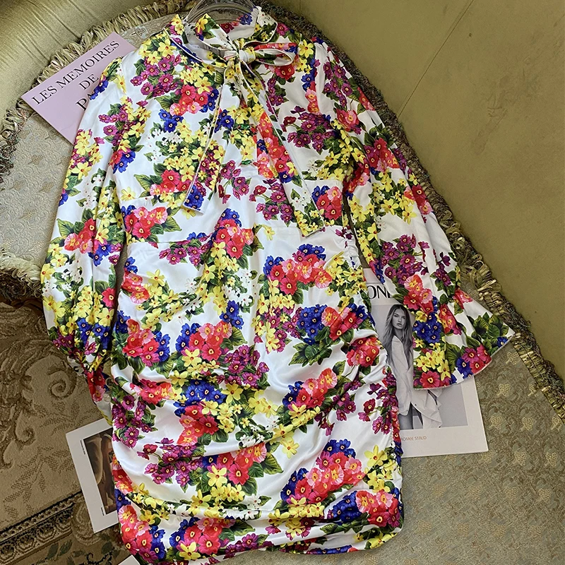 EXCELLENT QUALITY Newest 2022 Designer Women Flare Long Sleeve Bow Collar Stunning Flowers Print Draped Mini Dress
EXCELLENT QUALITY Newest 2022 Designer Women Flare Long Sleeve Bow Collar Stunning Flowers Print Draped Mini Dress