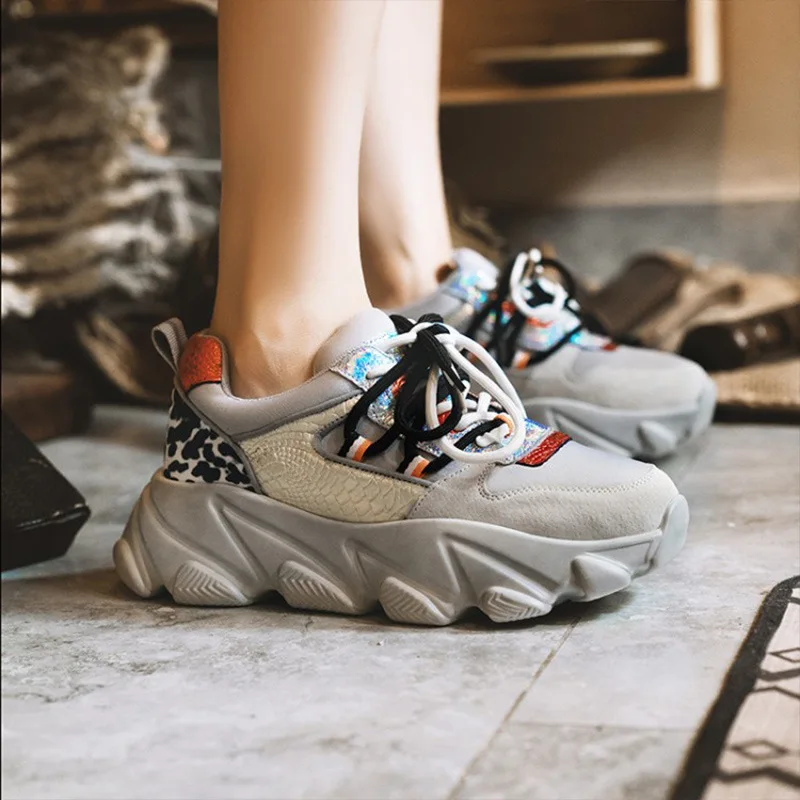 Increased Shoes Women Platform Sneakers Real Leather Autumn 2019 Brand Ladies Chunky footware Thick Bottom Dad Shoes Breathable
Increased Shoes Women Platform Sneakers Real Leather Autumn 2019 Brand Ladies Chunky footware Thick Bottom Dad Shoes Breathable