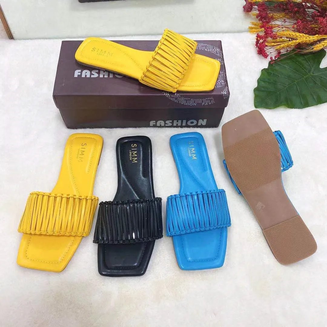 2021 New summer fashion Thin belt design woven ladies sandals slippers indoor and outdoor flip flops beach shoes open toe shoes
2021 New summer fashion Thin belt design woven ladies sandals slippers indoor and outdoor flip flops beach shoes open toe shoes