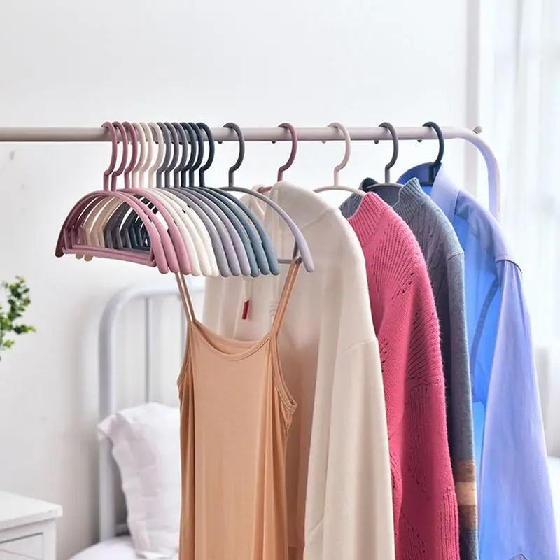Non-Slip Hangers Semicircle Seamless Plastic Hanger Space Saving 360Degree Hook Strong Durable Garment Display Clothes Hangers
Non-Slip Hangers Semicircle Seamless Plastic Hanger Space Saving 360Degree Hook Strong Durable Garment Display Clothes Hangers