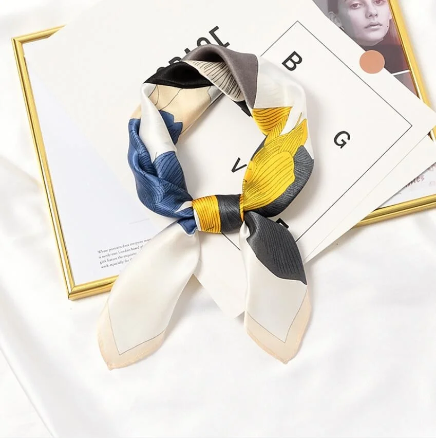 New Silk Square Scarf Of Women Flower Sliced Neck Scarves Hairband Accessories Enveloped Foulard Lady Neckerchief Bandana 2021
New Silk Square Scarf Of Women Flower Sliced Neck Scarves Hairband Accessories Enveloped Foulard Lady Neckerchief Bandana 2021