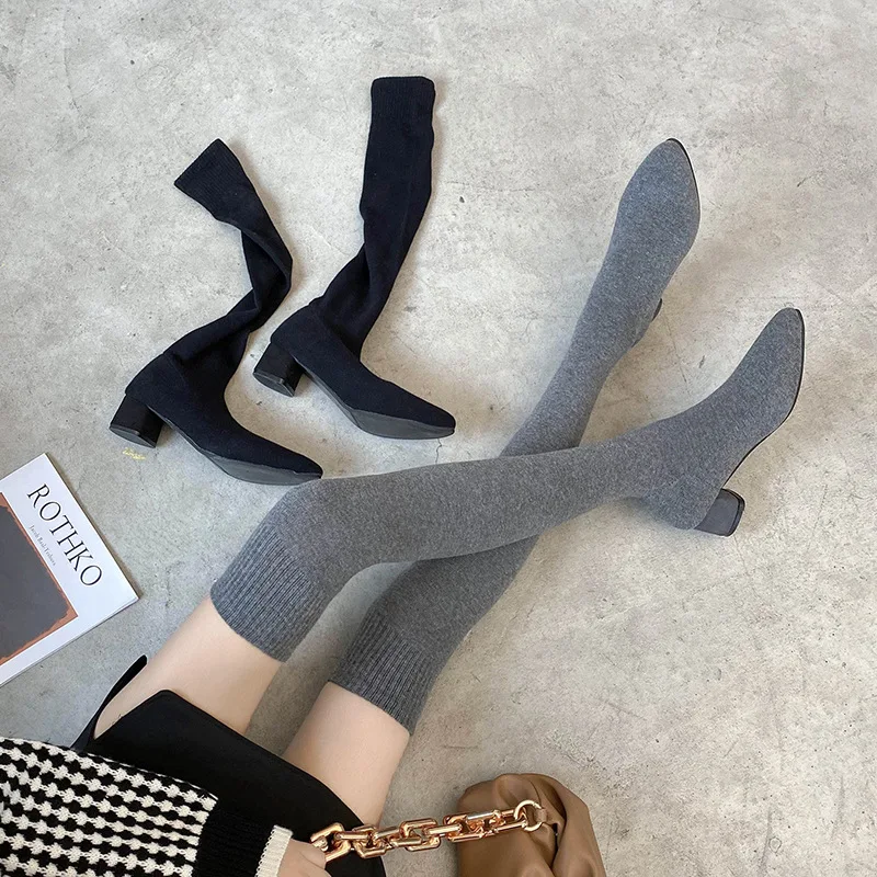 Stretch sock boots women's pointed toe long knit over-the-knee thick-heeled thin and thin long boots women's shoes fall 2021
Stretch sock boots women's pointed toe long knit over-the-knee thick-heeled thin and thin long boots women's shoes fall 2021