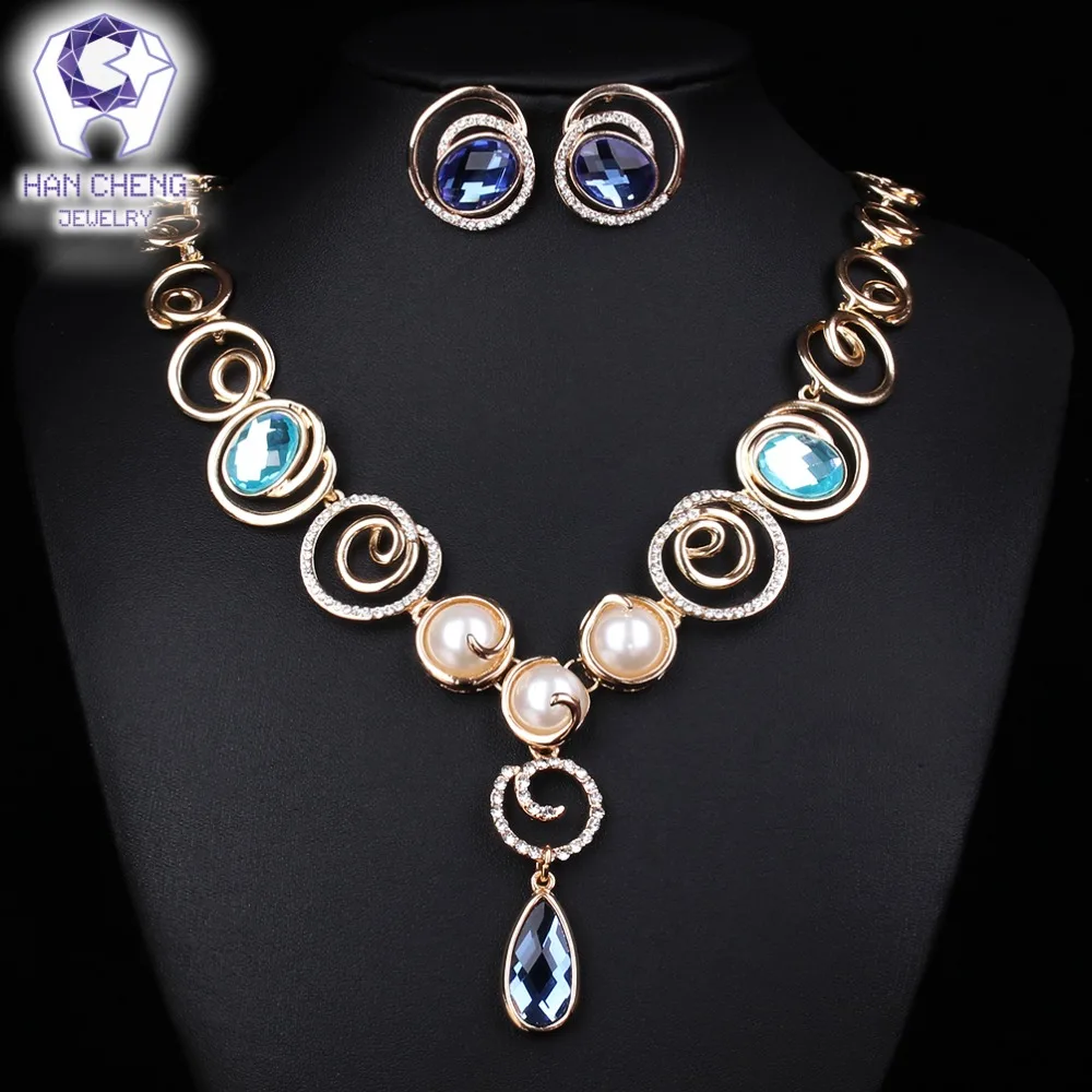 HanCheng Fashion Luxury Water Drop Pearl Necklace Rhinestone Ear rings Necklace Crystal Women Jewelry Sets & more Golden Chain
HanCheng Fashion Luxury Water Drop Pearl Necklace Rhinestone Ear rings Necklace Crystal Women Jewelry Sets & more Golden Chain