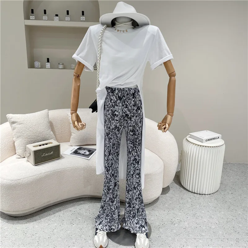 Niche Design Women's Spring 2021 Fashion Pleated Design Pants Tie Dyeing Casual Wide Leg Pants
Niche Design Women's Spring 2021 Fashion Pleated Design Pants Tie Dyeing Casual Wide Leg Pants