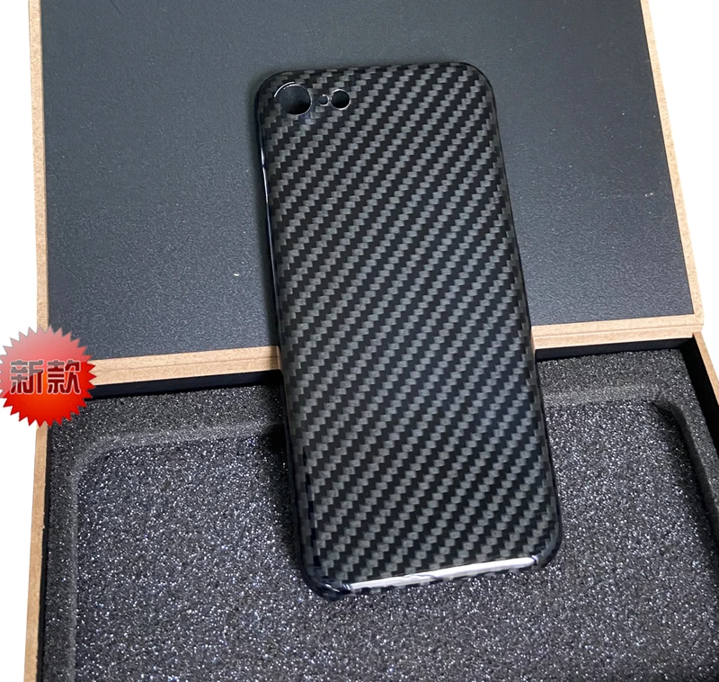 Luxury brand thin light Carbon fiber case For apple iphone new se 2020 7 8 bumper phone shell
Luxury brand thin light Carbon fiber case For apple iphone new se 2020 7 8 bumper phone shell