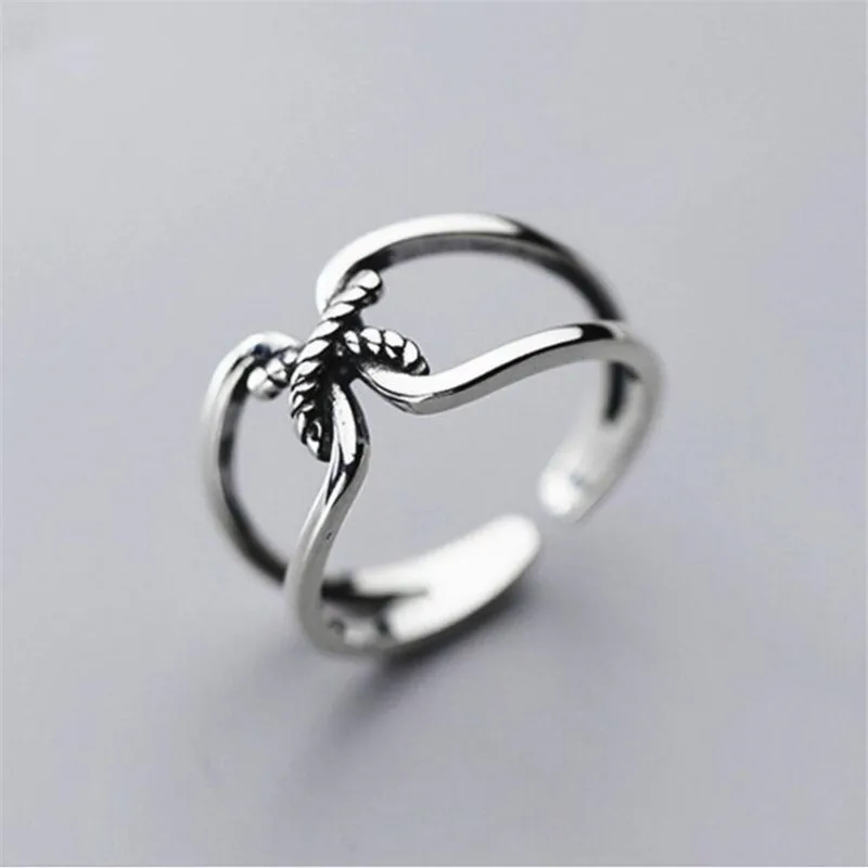 Retro Style Double Twist X Shaped 925 Sterling Silver Jewelry Personality Thai Silver Cross Creative Opening Rings R666
Retro Style Double Twist X Shaped 925 Sterling Silver Jewelry Personality Thai Silver Cross Creative Opening Rings R666