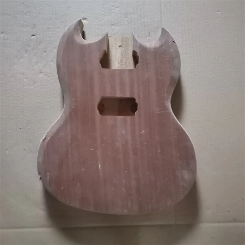 JNTM Electric Guitar Semi-finished Body Unfinished DIY Guitar Part Guitar Body (1031)
JNTM Electric Guitar Semi-finished Body Unfinished DIY Guitar Part Guitar Body (1031)