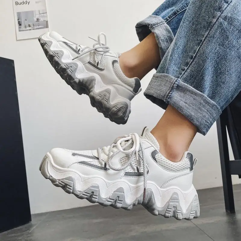 Shoes men's summer fashion shoes fashion breathable reflective sports casual shoes thick soled high daddy shoes men's shoes
Shoes men's summer fashion shoes fashion breathable reflective sports casual shoes thick soled high daddy shoes men's shoes