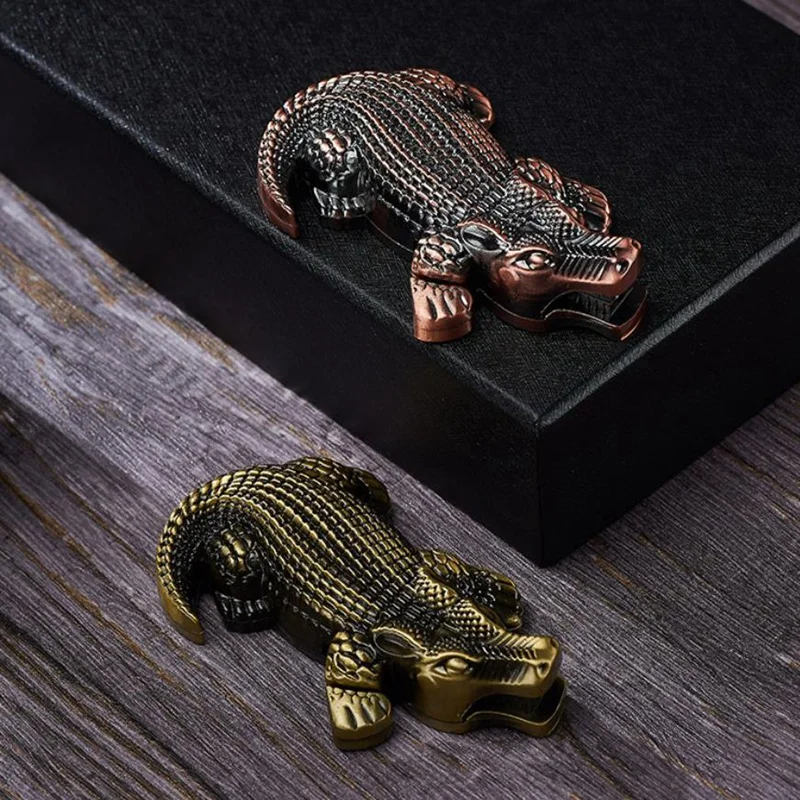 Creative Crocodile Metal Windproof Butane Gas Lighters Portable Home Furnishings Cigar Cigarette Lighter 
Creative Crocodile Metal Windproof Butane Gas Lighters Portable Home Furnishings Cigar Cigarette Lighter