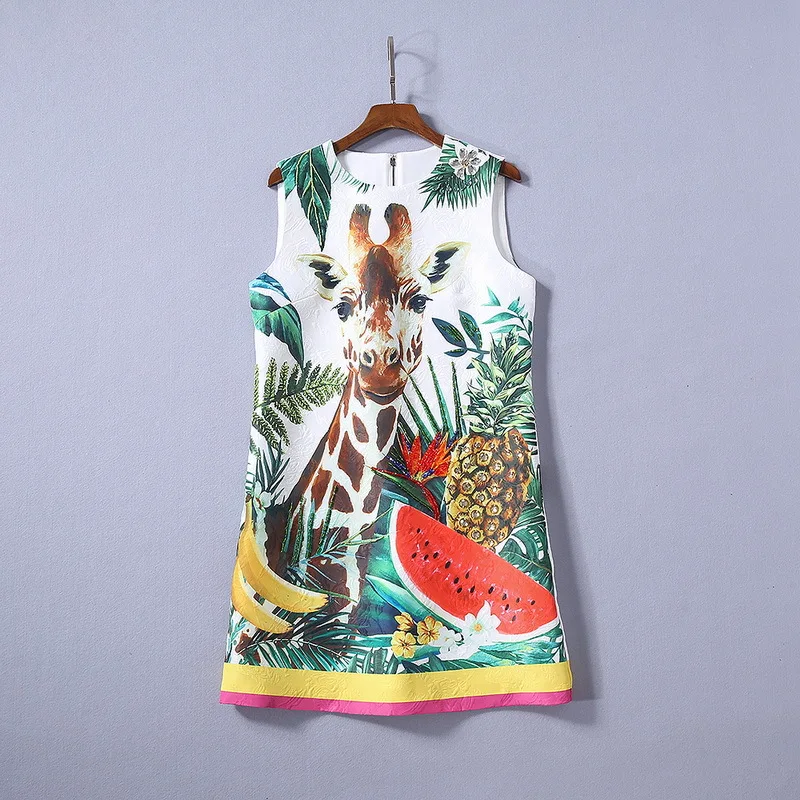 New European and American women's dresses for spring 2020 Giraffe print with sleeveless round neck Nail bead jacquard dress
New European and American women's dresses for spring 2020 Giraffe print with sleeveless round neck Nail bead jacquard dress
