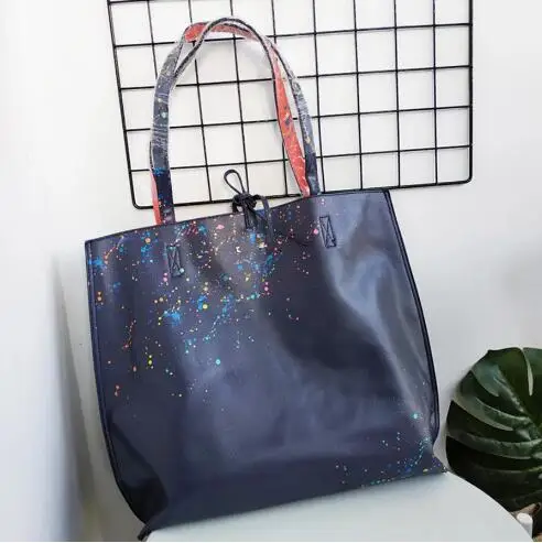 Fashion Desigual Women's Handbags Double-sided Personality Splash Ink Tote Bag Graffiti Handbag Fashion Shoulder Bag
Fashion Desigual Women's Handbags Double-sided Personality Splash Ink Tote Bag Graffiti Handbag Fashion Shoulder Bag