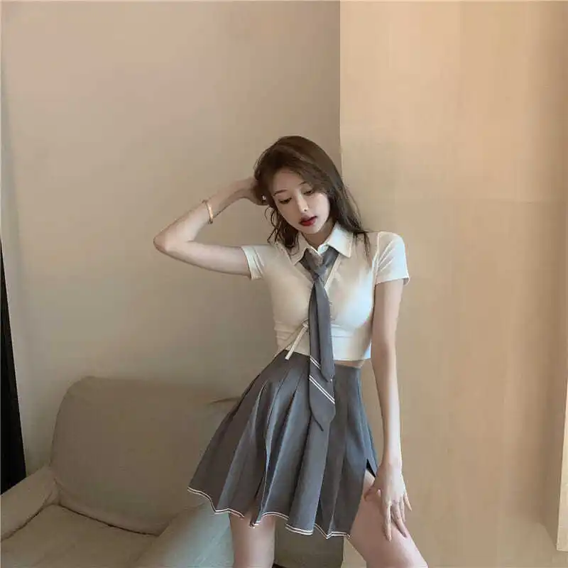 Preppy Style JK Shirt Uniform Suit Women 's 2021 New Split Pleated Skirt Two - Piece Set
Preppy Style JK Shirt Uniform Suit Women 's 2021 New Split Pleated Skirt Two - Piece Set