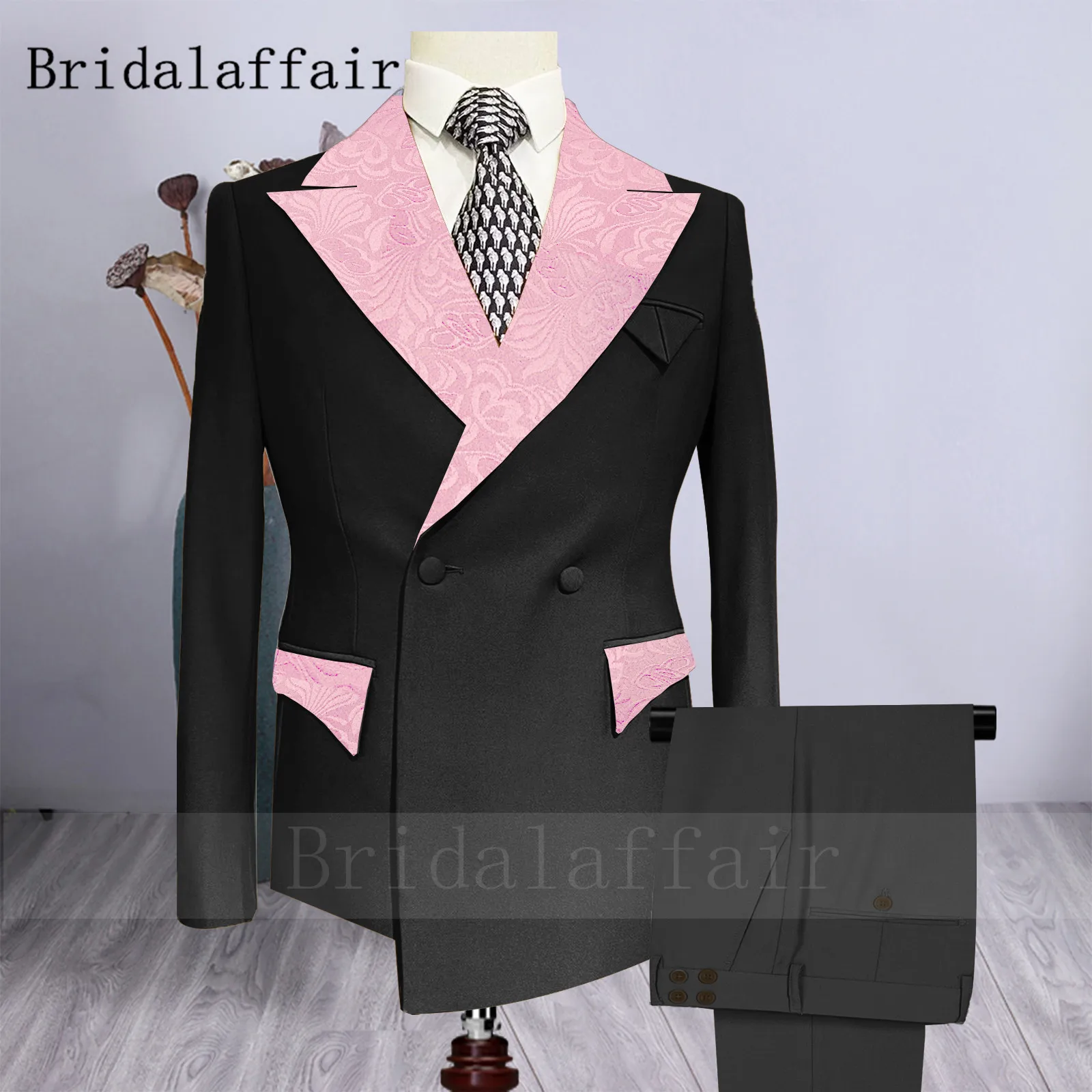 Роскошные жаккардовые мужские костюмы Bridalaffair с лацканами розового и черного