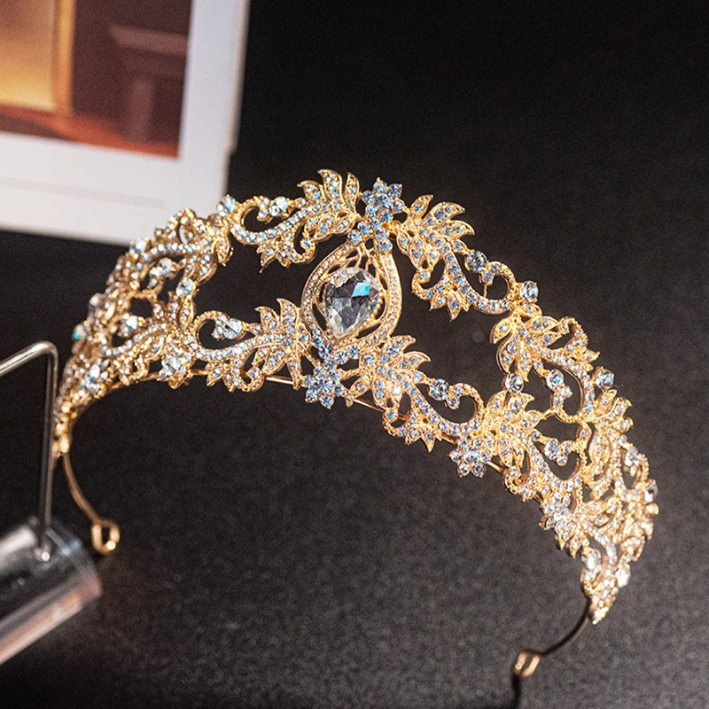 Bridal Crown Headwear Rhinestones Inlaid Retro Headdress Luxury Crown Wedding Birthday Hair Accessories for Female H9
Bridal Crown Headwear Rhinestones Inlaid Retro Headdress Luxury Crown Wedding Birthday Hair Accessories for Female H9