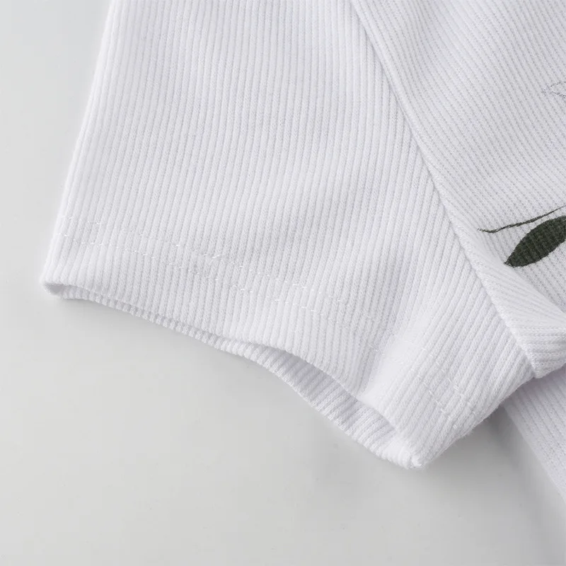 2020 Summer Graphic Tees Women New Featured Tiger Print White T Shirt Slim Short Short Sleeve
2020 Summer Graphic Tees Women New Featured Tiger Print White T Shirt Slim Short Short Sleeve