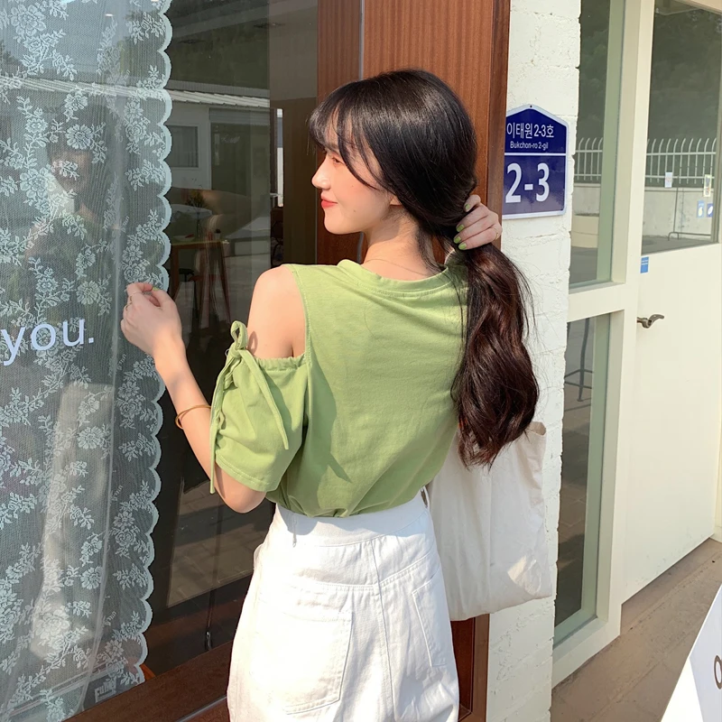 Fashion Brand O-neck Off Shoulder T Shirt for Women Clothes Summer New Solid Loose Tee Short Sleeve Korean Casual Style Tops
Fashion Brand O-neck Off Shoulder T Shirt for Women Clothes Summer New Solid Loose Tee Short Sleeve Korean Casual Style Tops