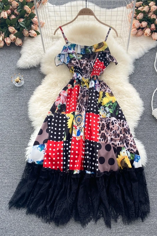 Sweet ruffled square collar slim mid-length design niche print lace trim stitching sling dress women
Sweet ruffled square collar slim mid-length design niche print lace trim stitching sling dress women