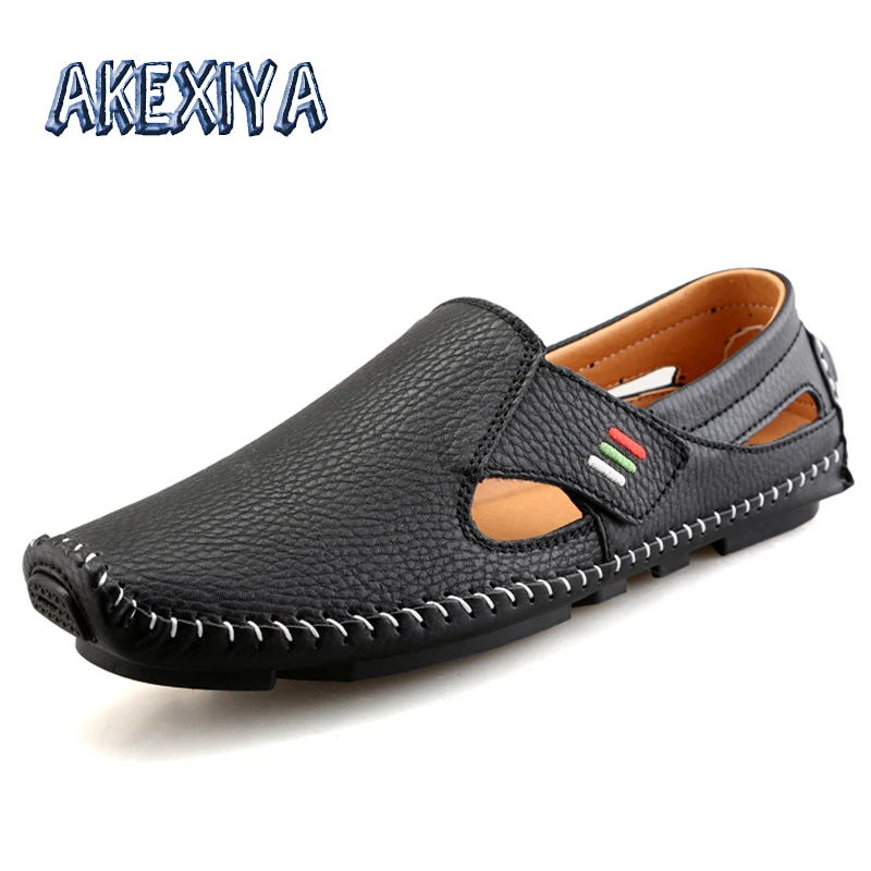 Brand Mens Casual Shoes 2020 New Handmade Moccasins for Men Loafers Summer Breathable Men Hook&loop Driving Boats Big Size 37-48
Brand Mens Casual Shoes 2020 New Handmade Moccasins for Men Loafers Summer Breathable Men Hook&loop Driving Boats Big Size 37-48