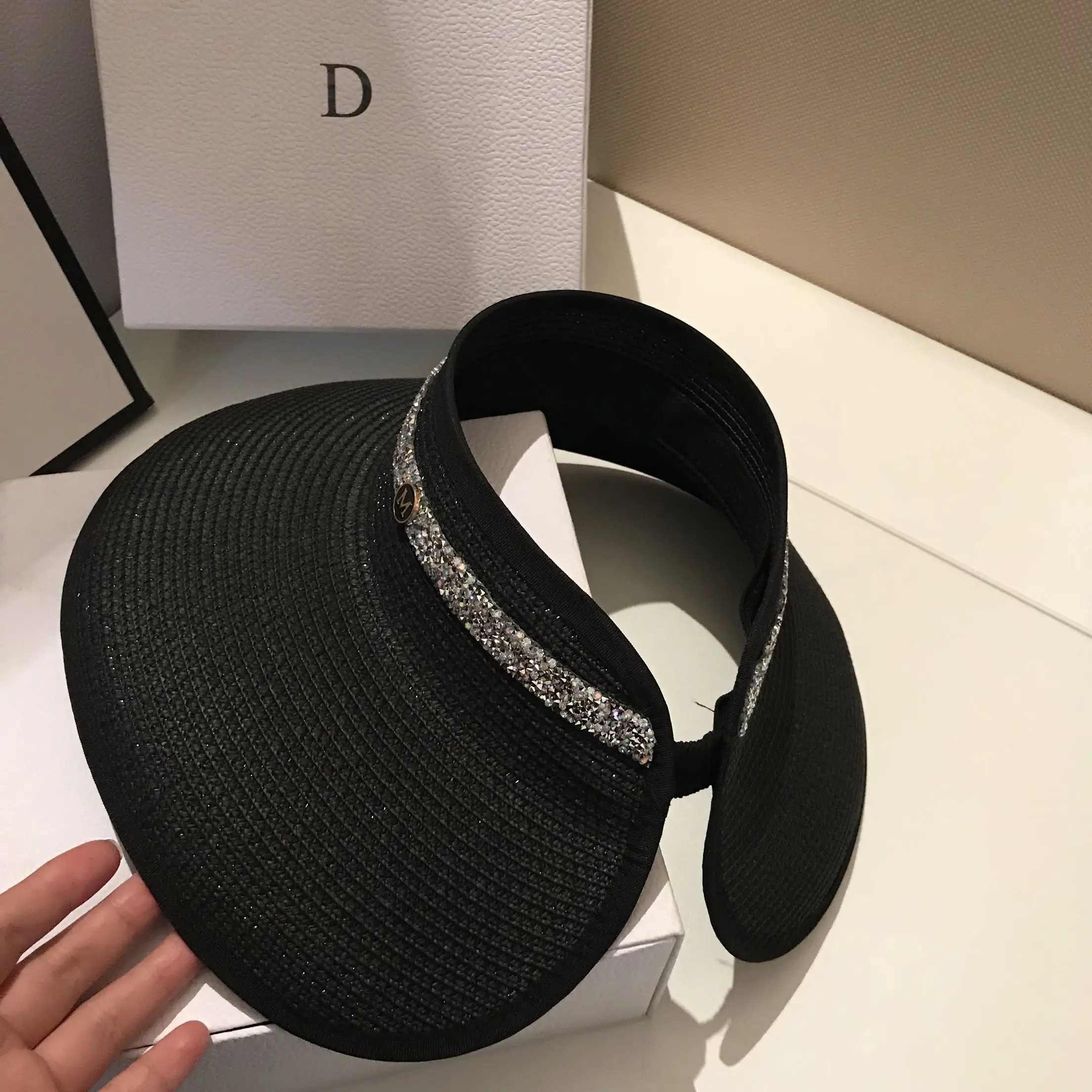 Women Summer Straw Sun Visor Hat Female Beach Wide Brim Empty Top Hat Trave Sun Shade UV Protection Cap Outdoor
Women Summer Straw Sun Visor Hat Female Beach Wide Brim Empty Top Hat Trave Sun Shade UV Protection Cap Outdoor