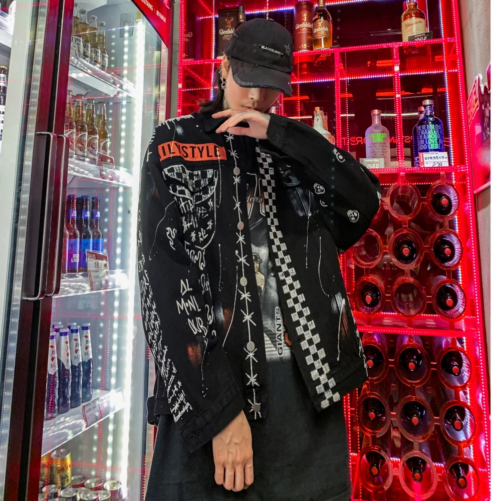Streetwear Skull Graffiti Denim Jackets Harajuku Hip Hop Jeans Jackets Oversized Men Checkered Distressed Denim Jacket Punk
Streetwear Skull Graffiti Denim Jackets Harajuku Hip Hop Jeans Jackets Oversized Men Checkered Distressed Denim Jacket Punk