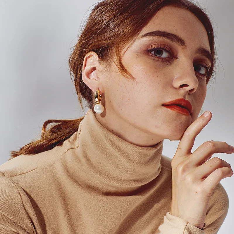 ELEGANCE11 Cute Dangle Earrings with Pearl Pendant Earrings for Women Luxury jewelry Christmas Gift for Women
ELEGANCE11 Cute Dangle Earrings with Pearl Pendant Earrings for Women Luxury jewelry Christmas Gift for Women