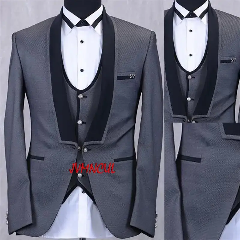 New Dark Grey One Button Mens Suits 3 Pieces Costume Homme Grooms Wedding Tuxedos Terno Masculino Slim Fit Prom Jacket+Pant+Vest
New Dark Grey One Button Mens Suits 3 Pieces Costume Homme Grooms Wedding Tuxedos Terno Masculino Slim Fit Prom Jacket+Pant+Vest