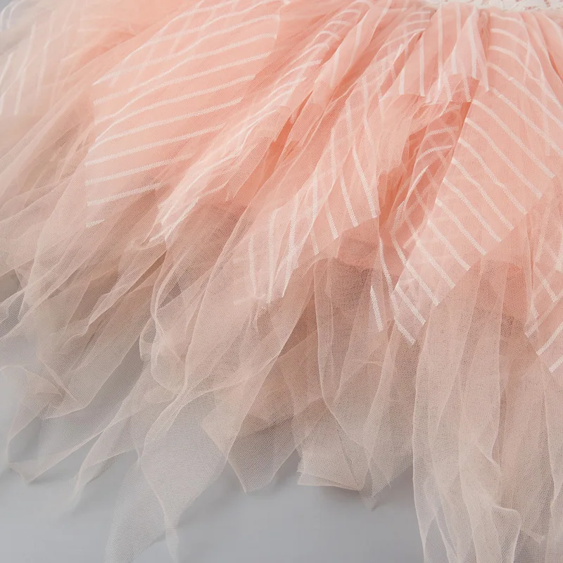 2020 New Fashion Summer Children's Dress Children's Solid Color Sleeveless Net Yarn Puff Dress Princess Dress
2020 New Fashion Summer Children's Dress Children's Solid Color Sleeveless Net Yarn Puff Dress Princess Dress