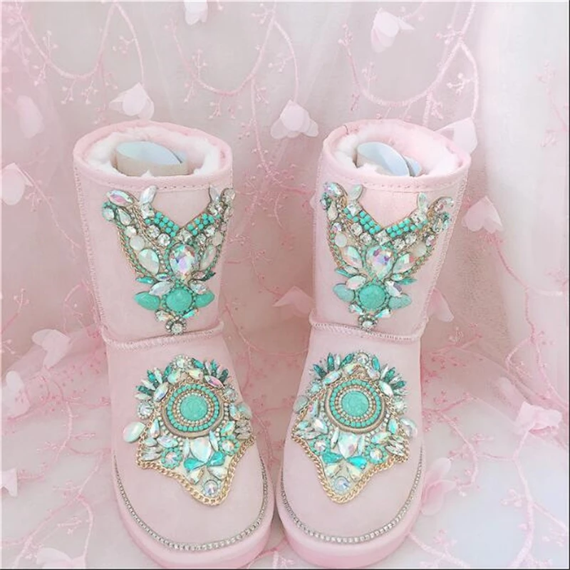 Handmade gemstone rhinestone sequins inside thickening thick leather cowhide boots women
Handmade gemstone rhinestone sequins inside thickening thick leather cowhide boots women