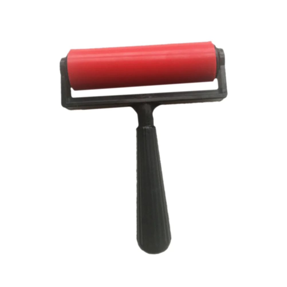 10cm Printmaking Rubber Roller Brayer (Red) 
10cm Printmaking Rubber Roller Brayer (Red)