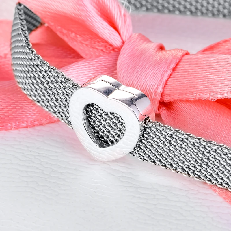 Logo Heart Clip Charm Fashion Female Jewelry Sterling Silver Beads For Jewelry Making Fits For Charms 925 Silver Bracelets
Logo Heart Clip Charm Fashion Female Jewelry Sterling Silver Beads For Jewelry Making Fits For Charms 925 Silver Bracelets