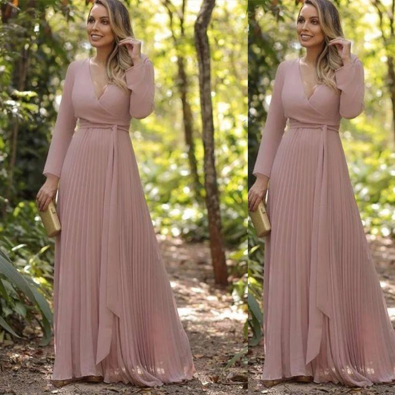 Affordable Deep V Neck Long Sleeves Pleated Skirt Blush Long Chiffon Wedding Guest Dress Mother of The Bride Dress
Affordable Deep V Neck Long Sleeves Pleated Skirt Blush Long Chiffon Wedding Guest Dress Mother of The Bride Dress