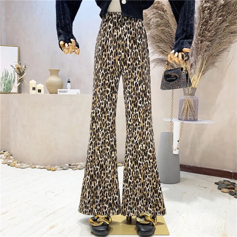 New Women's Clothing 2021 Autumn Winter High waist slim micro flared pants loose wide leg pants Vintage leopard casual pants
New Women's Clothing 2021 Autumn Winter High waist slim micro flared pants loose wide leg pants Vintage leopard casual pants