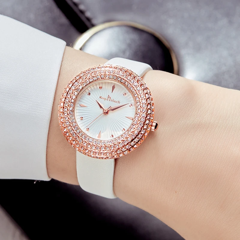 Fashion Women Watches Luxury Diamond Bracelet Wristwatch For Women Gift Rhinestones Quartz Ladies Watch 2021 Relogio Feminino
Fashion Women Watches Luxury Diamond Bracelet Wristwatch For Women Gift Rhinestones Quartz Ladies Watch 2021 Relogio Feminino