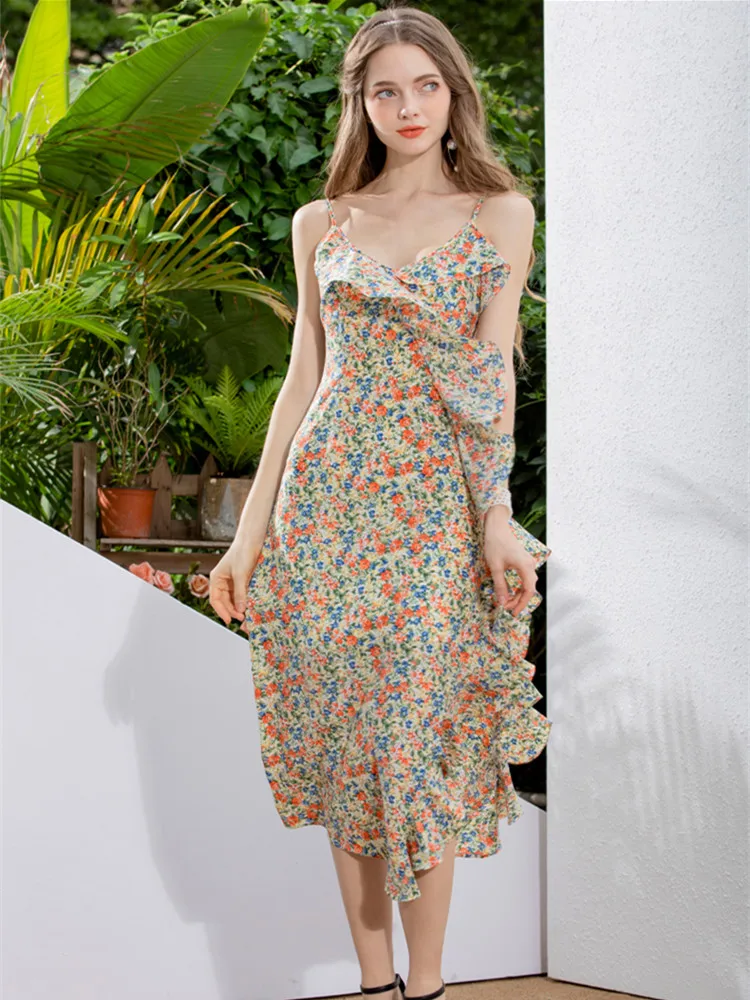 Hot Girl One-piece Dress Sling Tube Top French Countenance Niche Floral New Summer A-line Skirt High Waist V-neck
Hot Girl One-piece Dress Sling Tube Top French Countenance Niche Floral New Summer A-line Skirt High Waist V-neck