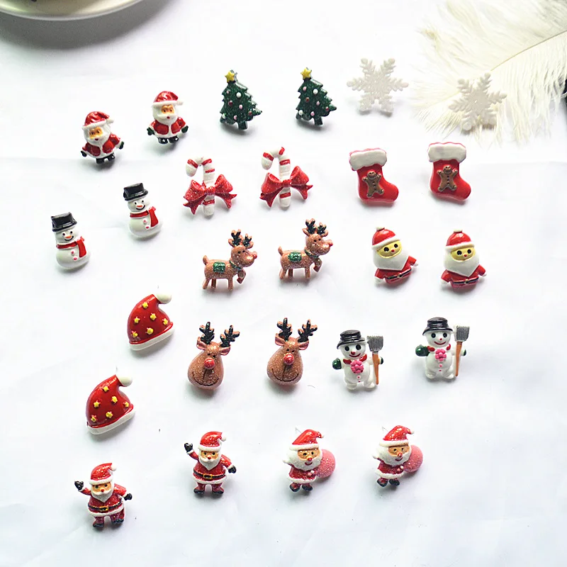 Euro-American Trend Hand Painted Cartoon Ear Studs Christmas Eve Christmas Santa Claus Exquisite Small Earrings All-matching 
Euro-American Trend Hand Painted Cartoon Ear Studs Christmas Eve Christmas Santa Claus Exquisite Small Earrings All-matching