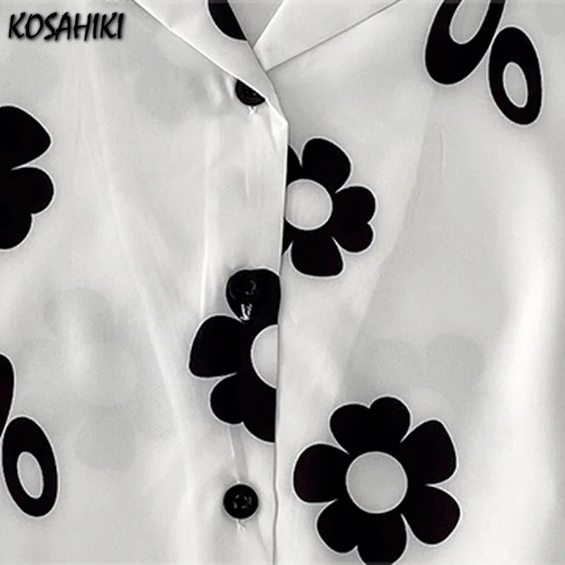 KOSAHIKI Short Sleeve Button Up Shirt Woman Streetwear Harajuku Floral Print Blouse Fashion Summer Punk Hip Hop Casual Blusas
KOSAHIKI Short Sleeve Button Up Shirt Woman Streetwear Harajuku Floral Print Blouse Fashion Summer Punk Hip Hop Casual Blusas