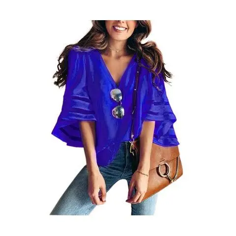2021 women's new style European and American style loose large size mesh stitching V-neck trumpet sleeves
2021 women's new style European and American style loose large size mesh stitching V-neck trumpet sleeves