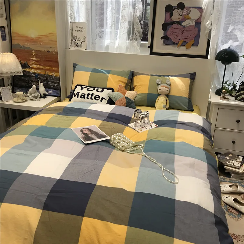 100% Cotton Grid Bedding Set Yellow and Black 4 Pcs Bed Comforter Set Full Size Home Textile Duvetcover&2pcs Pillowcase&1sheet
100% Cotton Grid Bedding Set Yellow and Black 4 Pcs Bed Comforter Set Full Size Home Textile Duvetcover&2pcs Pillowcase&1sheet