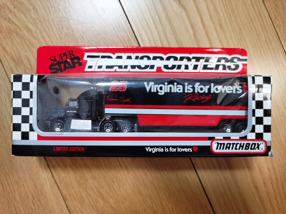 Matchbox 1/64 transporters Heavy trailer Collection Metal Die-cast Simulation Model Cars Toys 
Matchbox 1/64 transporters Heavy trailer Collection Metal Die-cast Simulation Model Cars Toys
