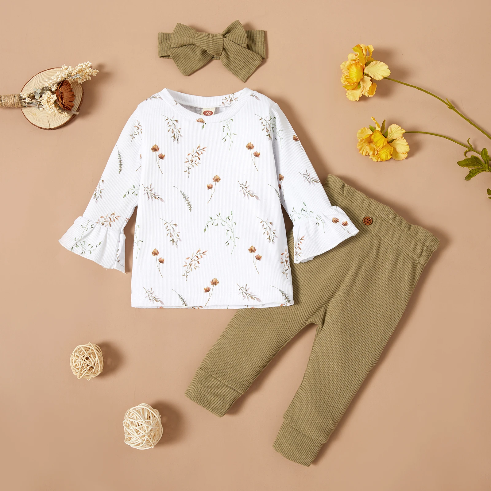 0-24 Months Print 3 Pcs Newborn Casual Outfits, Toddler Plant Print Long Sleeve Round Neck Pullover + Ribbed Trousers + Headband
0-24 Months Print 3 Pcs Newborn Casual Outfits, Toddler Plant Print Long Sleeve Round Neck Pullover + Ribbed Trousers + Headband