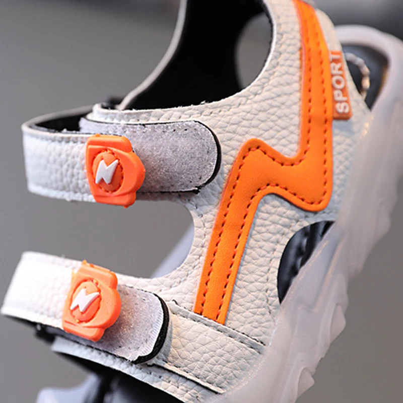 Toddler Glowing Shoes Comfortable Children's Sandal For Boy Girls Garden Non -Slip Soft Floor Breathable Kids Boys Shoes
Toddler Glowing Shoes Comfortable Children's Sandal For Boy Girls Garden Non -Slip Soft Floor Breathable Kids Boys Shoes
