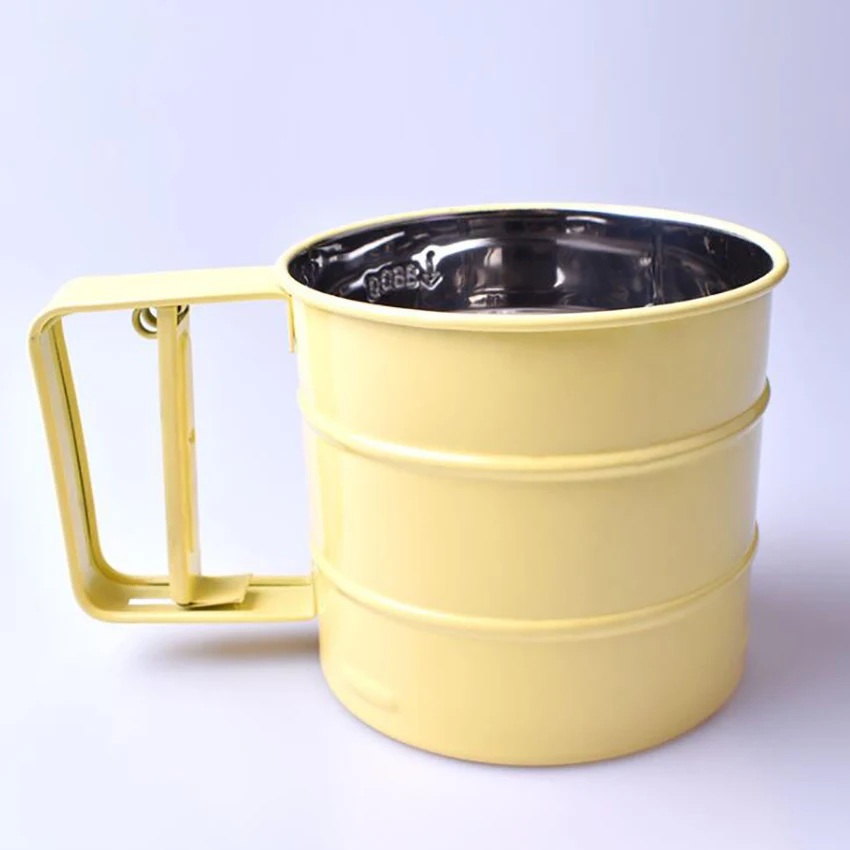 Flour Sifter for Baking Stainless Steel One-handed Small Flour Sieve Cup Kitchen Sifter Cocoa Powder Sieve Baking Tool
Flour Sifter for Baking Stainless Steel One-handed Small Flour Sieve Cup Kitchen Sifter Cocoa Powder Sieve Baking Tool