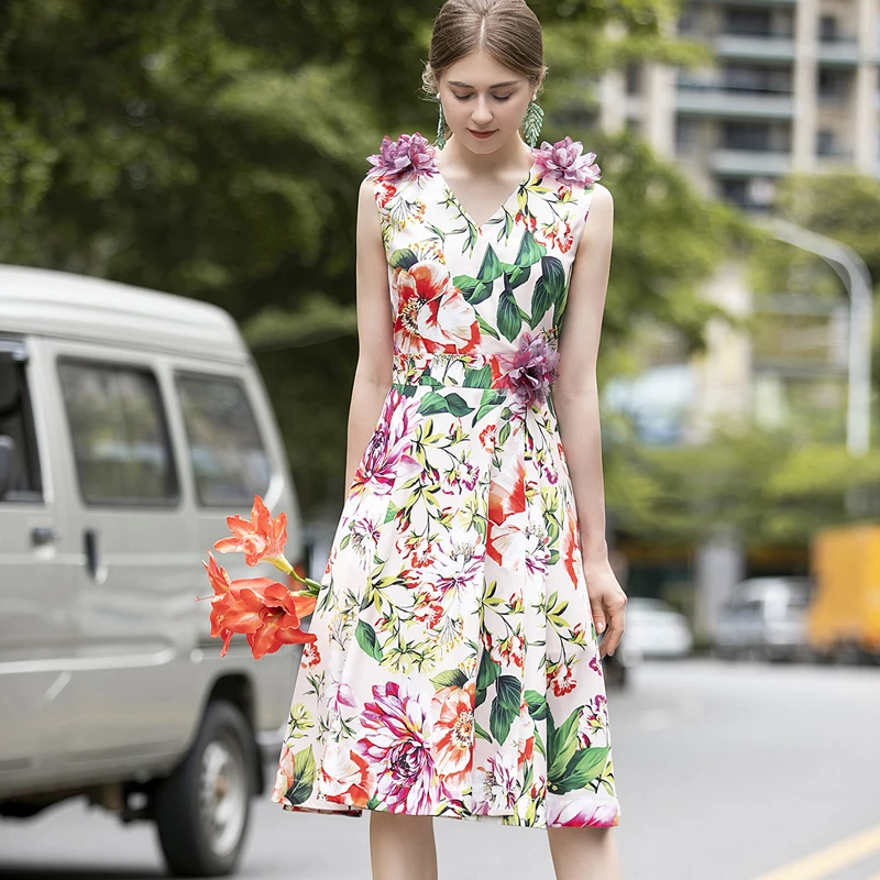 2020 Spring And Summer Three-Dimensional Decoration Flowers Composite Print Bohemian Sexy V-Neck Sleeveless Mid-Length Dress
2020 Spring And Summer Three-Dimensional Decoration Flowers Composite Print Bohemian Sexy V-Neck Sleeveless Mid-Length Dress