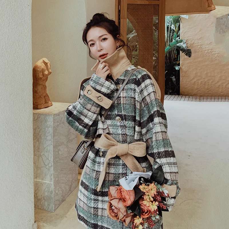 Autumn Winter 2020 Female Stitching Color Plaid Waist Lace-Up Woolen Loose Casual All-Match Thickened Warm Woollen Overcoat A81
Autumn Winter 2020 Female Stitching Color Plaid Waist Lace-Up Woolen Loose Casual All-Match Thickened Warm Woollen Overcoat A81