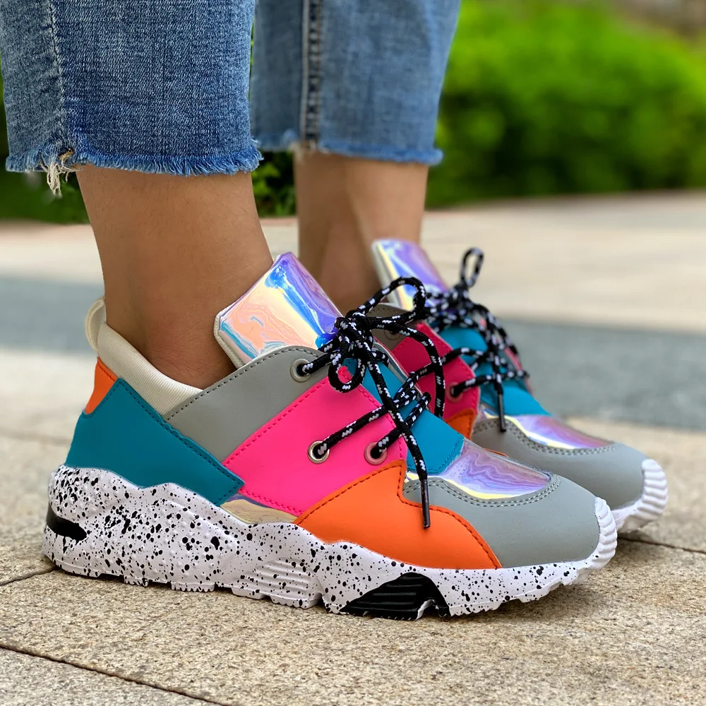 European station 2020 summer new women's shoes slope with thick bottom pine cake casual shoes fashion color matching travel
European station 2020 summer new women's shoes slope with thick bottom pine cake casual shoes fashion color matching travel