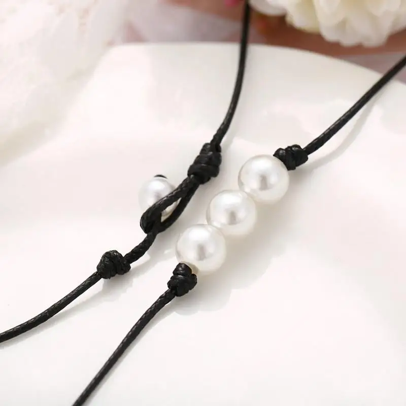 Hot Sale Women Choker Necklace Imitation Pearl Handmade Fake Leather Rope Necklace Choker Chain For Women 2020 Jewelry Gift
Hot Sale Women Choker Necklace Imitation Pearl Handmade Fake Leather Rope Necklace Choker Chain For Women 2020 Jewelry Gift