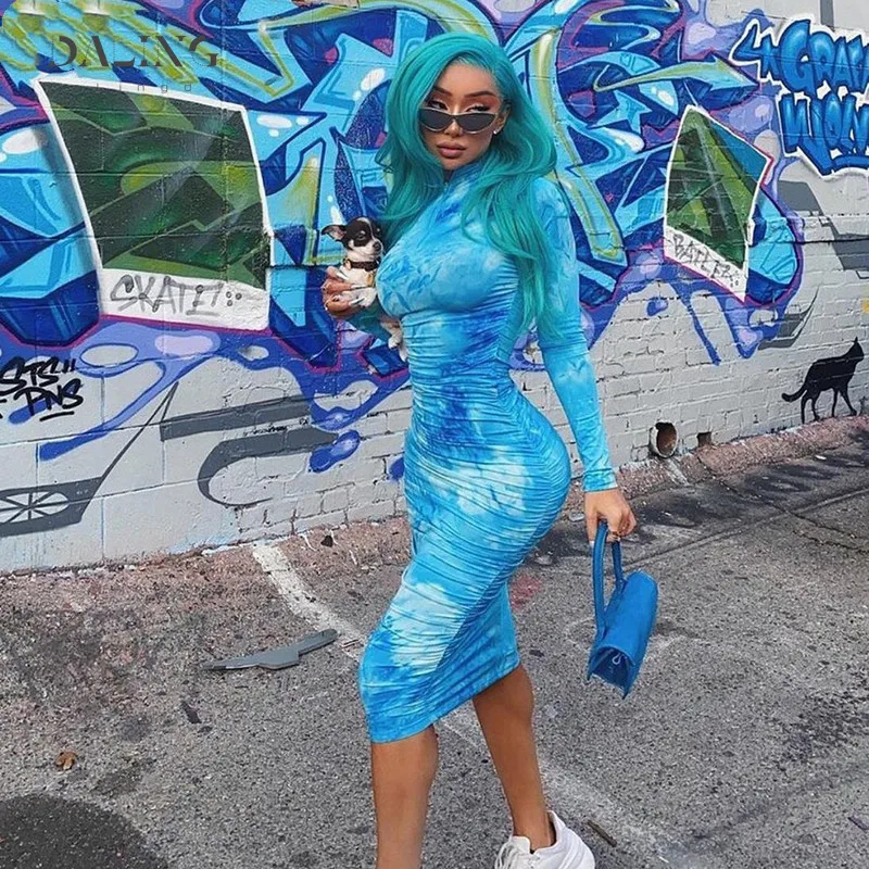 Spring New High Quality Print Turtleneck Bodycon Midi Dress Woman 2021 Casual High Street Pleated Slim Zipper Dress Mujer
Spring New High Quality Print Turtleneck Bodycon Midi Dress Woman 2021 Casual High Street Pleated Slim Zipper Dress Mujer