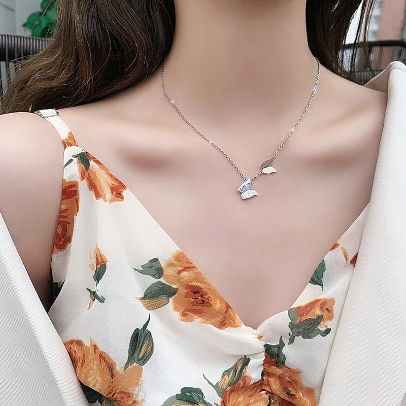 Silver Color Korean Double Butterfly Sweater Chain Clavicle Chain Collar for Women Luxury Simple Pendant Necklace Jewellery Gift
Silver Color Korean Double Butterfly Sweater Chain Clavicle Chain Collar for Women Luxury Simple Pendant Necklace Jewellery Gift