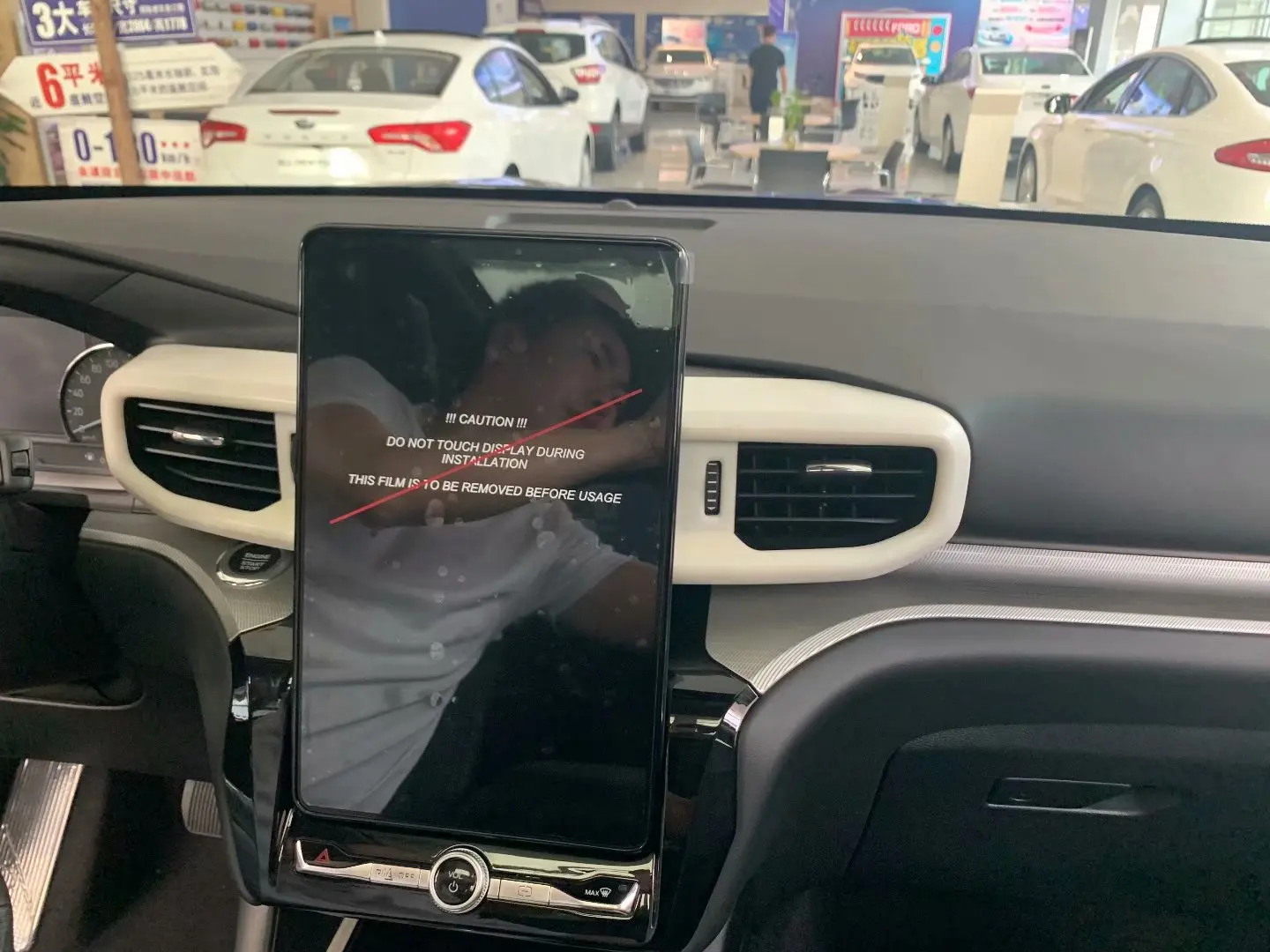 Для Ford Explorer 2020 2021 углеродное волокно ABS интерьер вентиляционное отверстие выход кондиционер крышка отделка рамка наклейка Стайлинг автомоб...
Для Ford Explorer 2020 2021 углеродное волокно ABS интерьер вентиляционное отверстие выход кондиционер крышка отделка рамка наклейка Стайлинг автомоб...